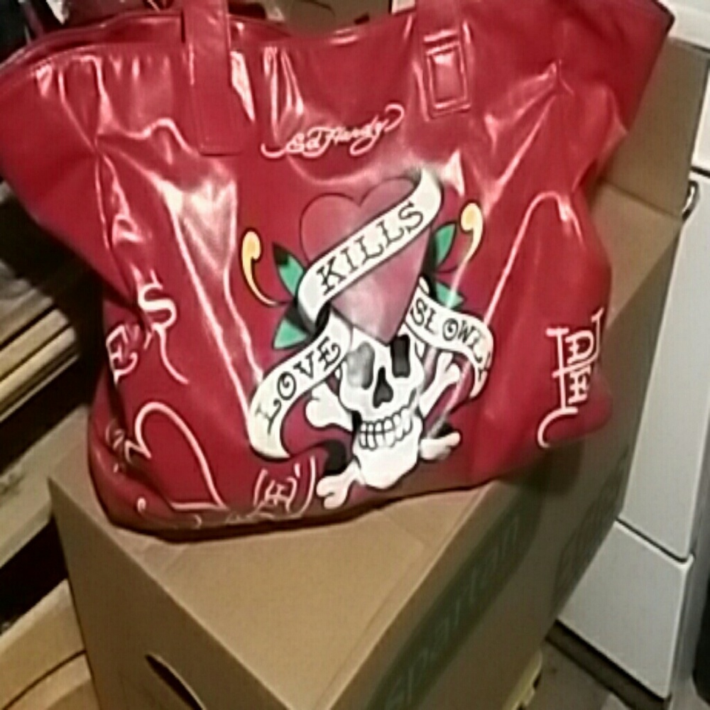 Big ted ed hardy bag